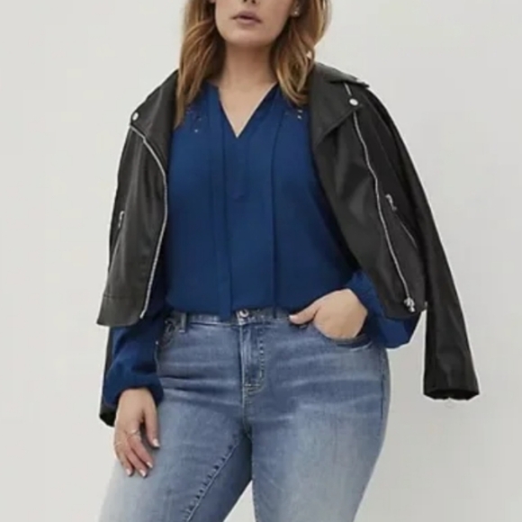 Torrid NWT Cutwork beaded embroidered cutout detail long sleeve boho blouse 0X - Picture 11 of 11